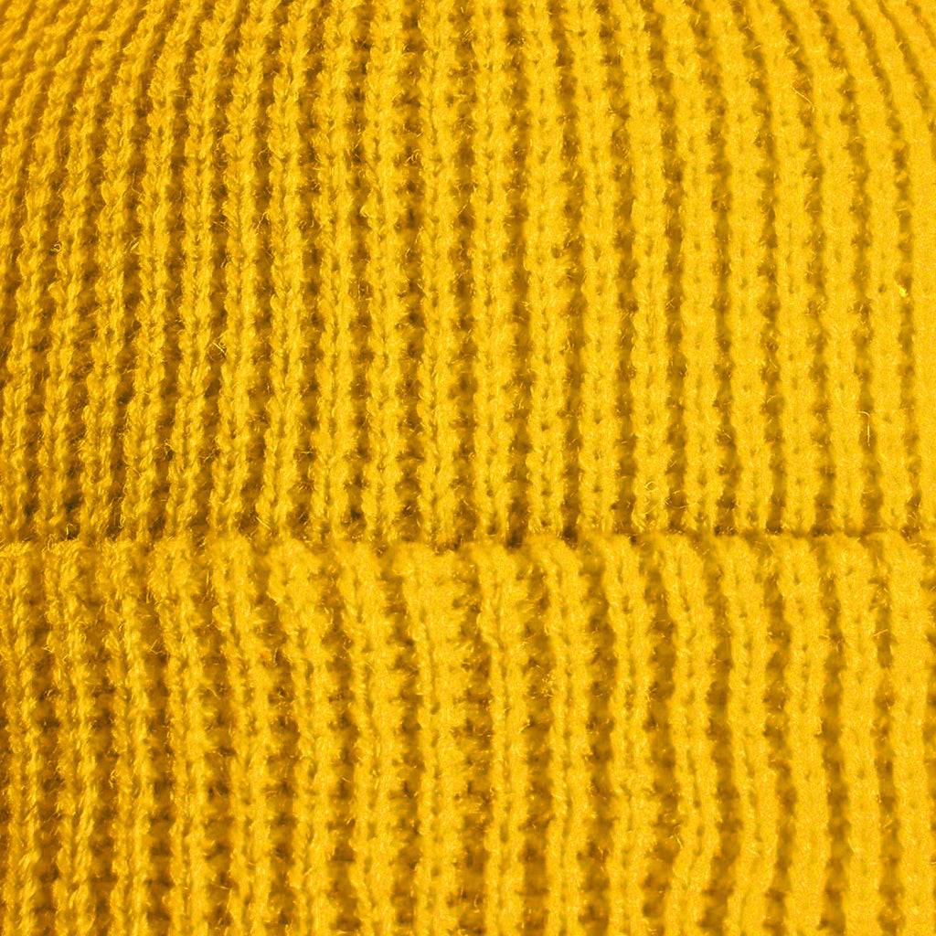Beanie Pescador Acanalado Medio – Amarillo